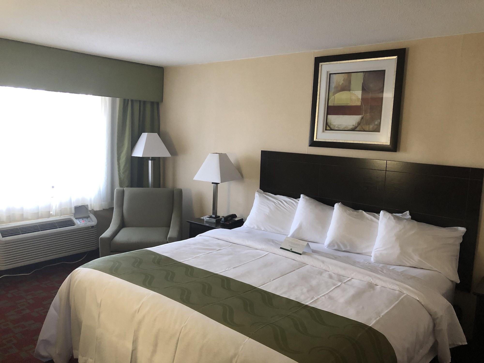 Quality Inn Shelburne - Burlington Екстер'єр фото