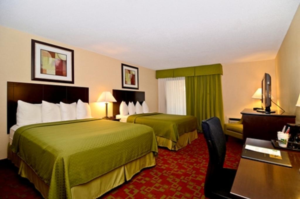 Quality Inn Shelburne - Burlington Екстер'єр фото