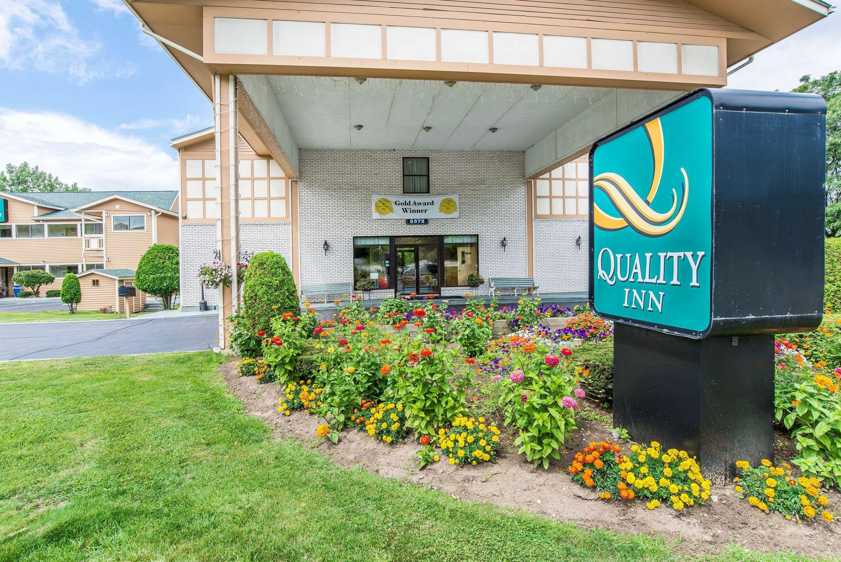 Quality Inn Shelburne - Burlington Екстер'єр фото